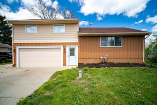 24 Laurel Rd, Medway, OH 45341
