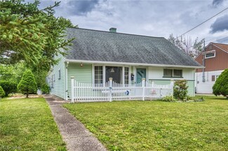 175 Idlewood Rd, Youngstown, OH 44515
