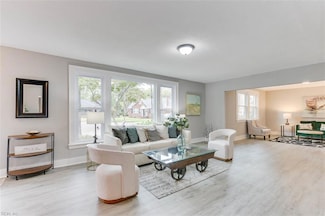 145 Tyler Crescent E, Portsmouth, VA 23707