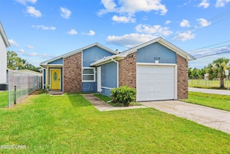 5329 Garden Cove Rd, Panama City, FL 32404