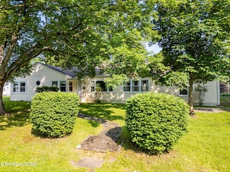 314 Canterbury Dr, Knoxville, TN 37920