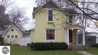 726 Webster St, Traverse City, MI 49686