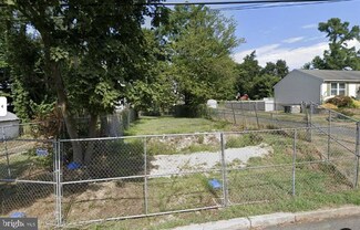 57 Hough St, Pemberton, NJ 08068