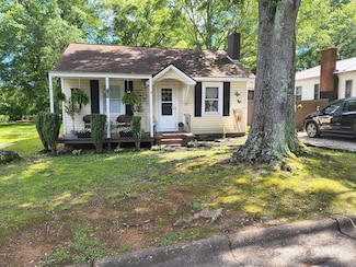 903 W Oak St, Shelby, NC 28150