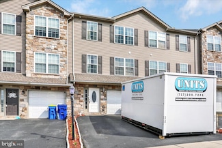 945 Rachel Dr, York, PA 17404