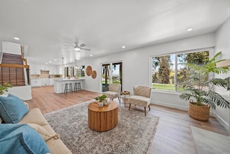 223 Cottingham Ct, Oceanside, CA 92054
