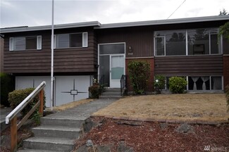 7333 40th Ave NE, Seattle, WA 98115