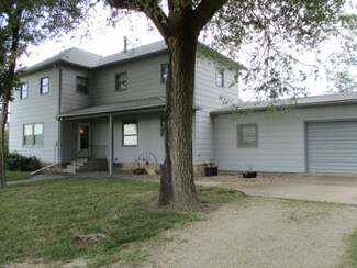 2028 Indigo, Hillsboro, KS 67063