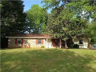 102 W Haven Dr, Kosciusko, MS 39090