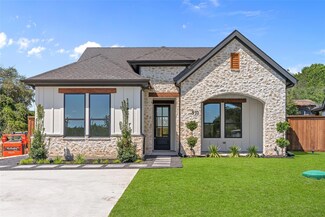 910 Tree Dr, Granbury, TX 76048
