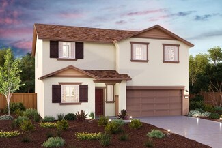 582 Potomac St, Tulare, CA 93274