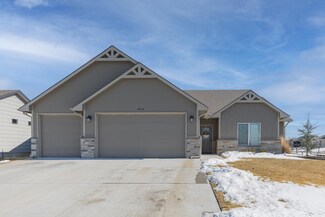 3028 N Susan Ln, Mulvane, KS 67110