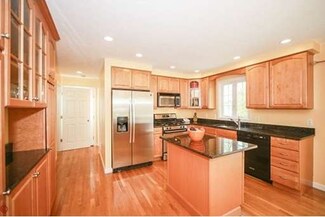 312 Warren St, Waltham, MA 02453