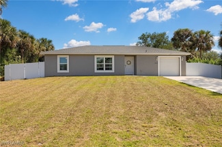 3016 S Beechwood Cir, Labelle, FL 33935