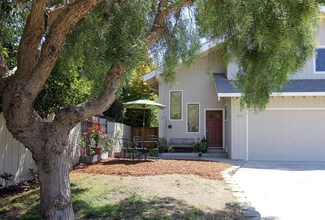 926 Paget Ave, Santa Cruz, CA 95062