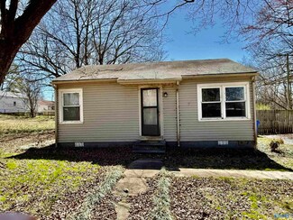 1005 W Pryor St, Athens, AL 35611