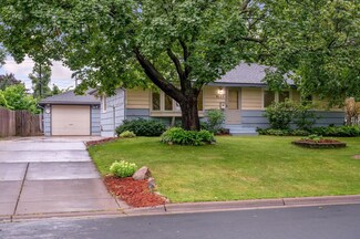 6220 6th St NE, Minneapolis, MN 55432