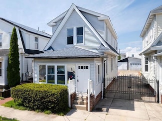 118 N Portland Ave, Ventnor City, NJ 08406