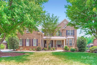844 Clonmel Dr, Matthews, NC 28104