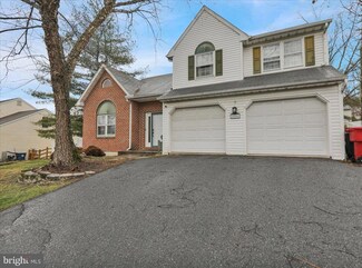 226 Pennsylvania Ave, Reading, PA 19606