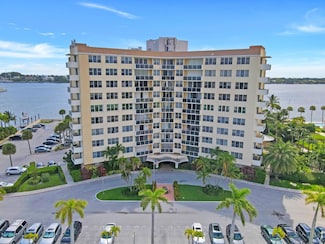 2800 N Flagler Dr Unit 614, West Palm Beach, FL 33407