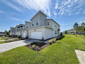 921 Spring Palms Loop, Alafaya, FL 32828