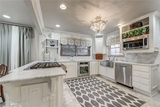 5250 Mimosa Dr, Stone Mountain, GA 30083