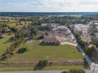 26650 Pelican St, Eustis, FL 32736