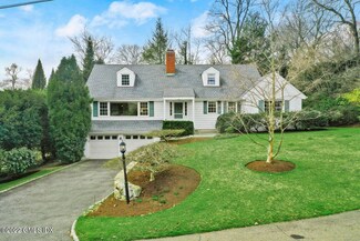 7 Pell Place, Riverside, CT 06878