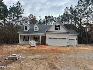 363 Chestnut Dr, Vass, NC 28394