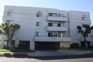 8303 Darby Ave, Northridge, CA 91325