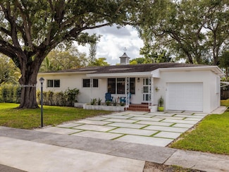 310 NE 127th St, North Miami, FL 33161