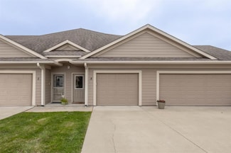 2510 NE Oak Dr Unit 8, Ankeny, IA 50021