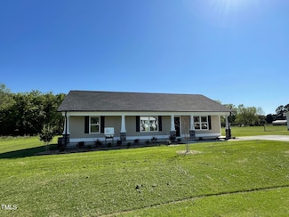 108 Pate Landing Dr, Selma, NC 27576