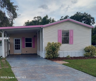 686 Sunrise Ct NE, Palm Bay, FL 32907