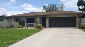 114 Robin Ave, Sebring, FL 33870