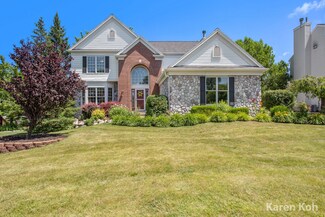 4609 Canterwood Ct NE, Ada, MI 49301