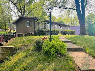 1410 Michigan Ave, Wisconsin Dells, WI 53965