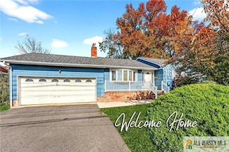 44 N Washington Ave, Colonia, NJ 07067