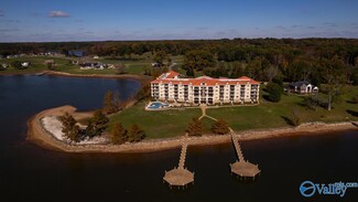 12100 Two Rivers Dr Unit E-1, Athens, AL 35611