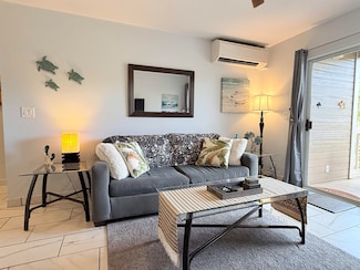 480 Kenolio Rd Unit 8-203, Kihei, HI 96753