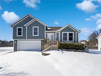 804 N Sumac St, Gardner, KS 66030