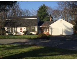 49 King Philip Ave, South Deerfield, MA 01373