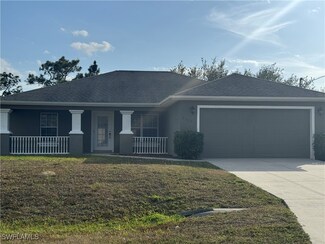 2817 31st St W, Lehigh Acres, FL 33971