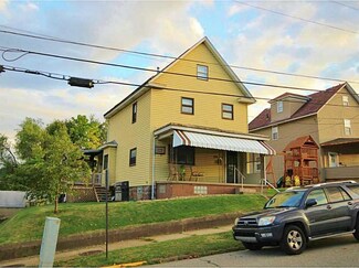 966 8th Ave, Brackenridge, PA 15014