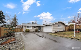 5207 S 11th St, Tacoma, WA 98465