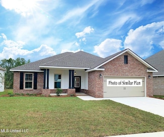 12121 Walker Rd, Ocean Springs, MS 39564