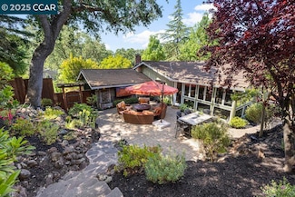 5 Kayser Ct, Walnut Creek, CA 94596