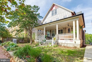 1821 Newton St NW Unit ONE, Washington, DC 20010