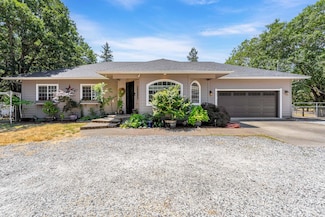 5851 Hugo Rd, Grants Pass, OR 97526